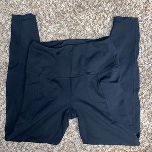 YogaLicious black leggings